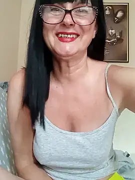 AliceSwan57 online show from 12, 6, 2026