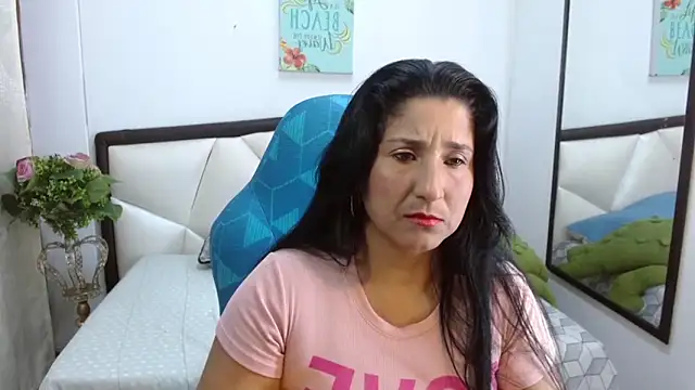 Snapshot of Miia_Rosee_ chatting on 13, 3, 2026 Miia Rosee online show from 13, 3, 2026