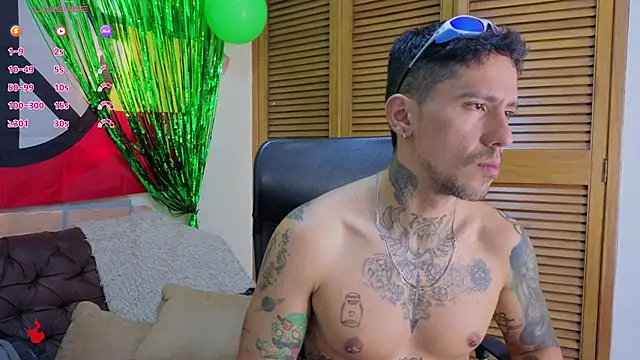 mister eithan online show from 5, 4, 2026