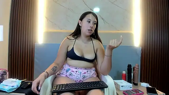 PalomaAguilarx69 online show from 5, 3, 2026