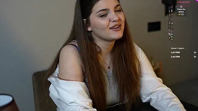 EvaNyx online show from 9, 2, 2026