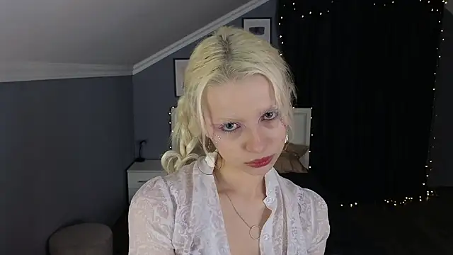 Naomi Demio online show from 19, 2, 2026