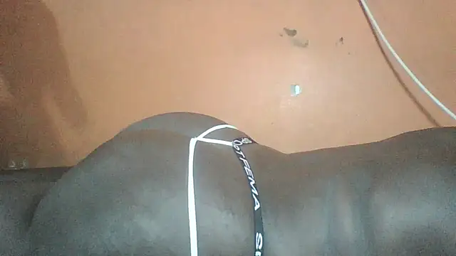 Snapshot of Sexyass100 chatting on 28, 4, 2026 Sexyass100 online show from 28, 4, 2026