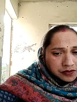 Cute-karisma1234 online show from 24, 2, 2026