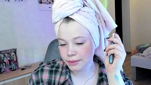 Snapshot of Lulu_Di chatting on 18, 6, 2026 Lulu Di online show from 18, 6, 2026