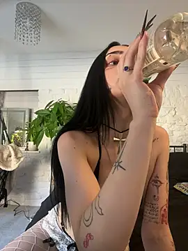 bellaxlauren online show from 2, 7, 2026