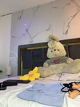 Doll Luna  online show from 10, 3, 2026