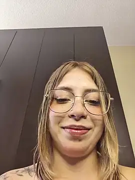 BellaDonna 16 online show from 28, 3, 2026