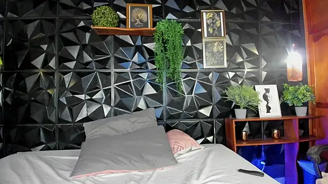 liia marin online show from 27, 3, 2026