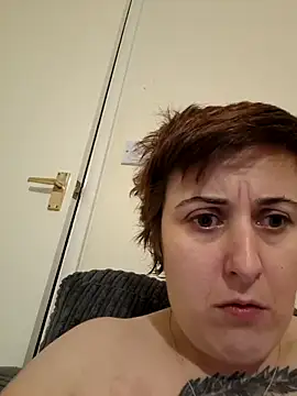 Tiara XOX online show from 24, 2, 2026