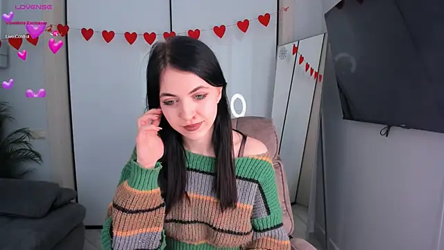 reze daisies online show from 26, 2, 2026