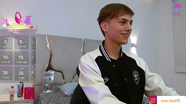 EVAN TAY online show from 31, 3, 2026