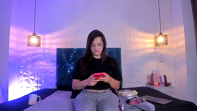 samantha foxyy online show from 7, 4, 2026