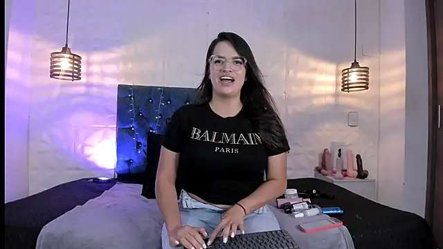 samantha foxyy online show from 18, 5, 2026
