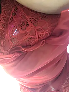 Scarlet curly8a online show from 3, 3, 2026