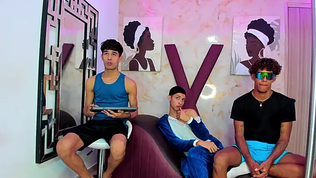 Snapshot of PRETTY_COCK1 chatting on 6, 2, 2026 PRETTY COCK1 online show from 6, 2, 2026