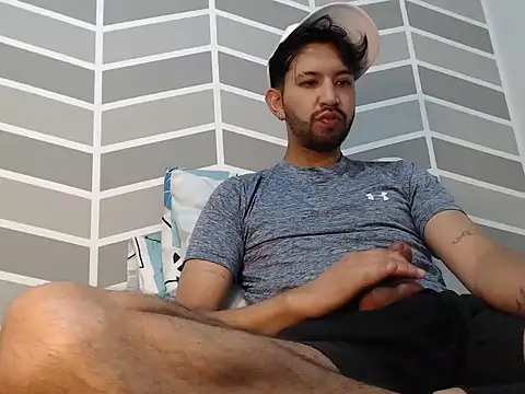 thomass1018 online show from 22, 4, 2026
