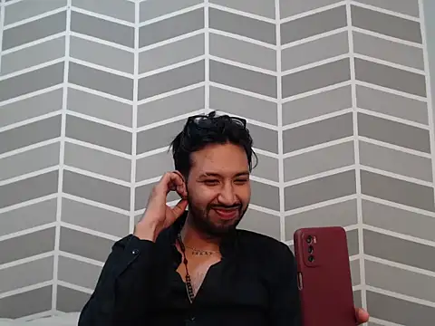thomass1018 online show from 23, 5, 2026