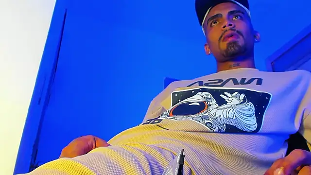 Snapshot of Rpoolrboy chatting on 18, 3, 2026 Rpoolrboy online show from 18, 3, 2026