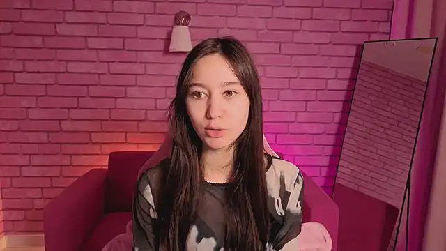 Nicole Brownie online show from 19, 5, 2026