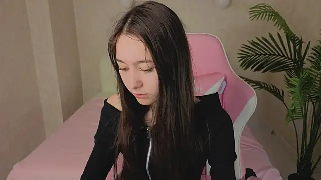 Nicole Brownie online show from 29, 5, 2026