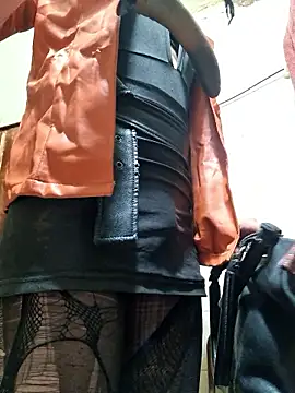 Snapshot of veronicatvcroosleather chatting on 12, 2, 2026 veronicatvcroosleather online show from 12, 2, 2026