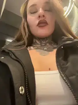 Snapshot of KishaMur chatting on 10, 2, 2026 KishaMur online show from 10, 2, 2026