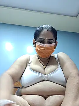 diyam4002 online show from 9, 2, 2026