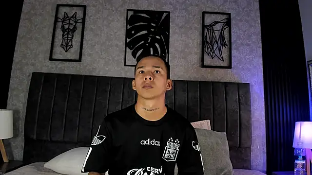 bliinkii and luka  online show from 4, 2, 2026