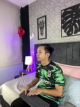 bliinkii and luka  online show from 29, 3, 2026