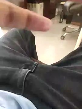 Snapshot of jesse_pinkman99 chatting on 20, 2, 2026 jesse pinkman99 online show from 20, 2, 2026