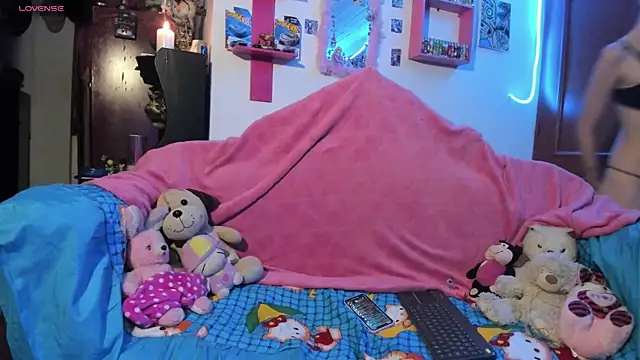 Rebecahart online show from 1, 4, 2026