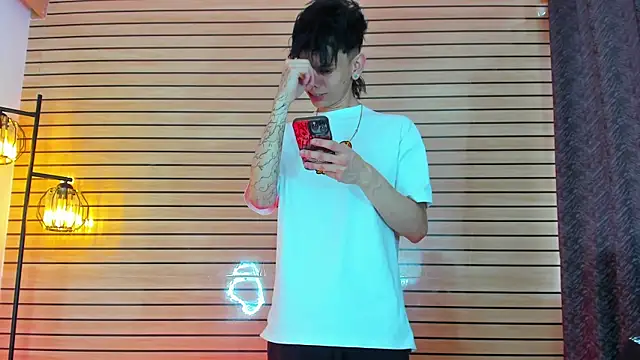 TheBatMansion online show from 5, 4, 2026