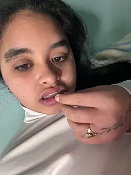 Aloyenita online show from 28, 3, 2026