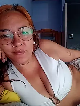 kuramaqueen online show from 5, 4, 2026