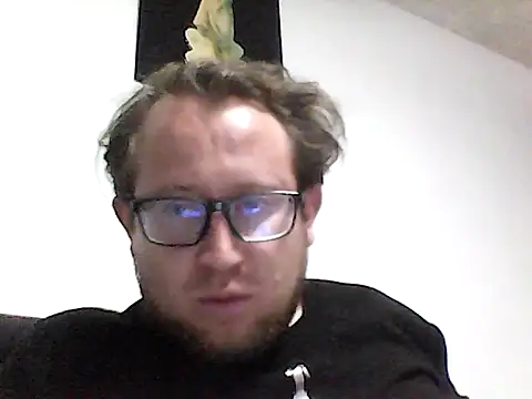 Ecuhot8976 online show from 10, 2, 2026