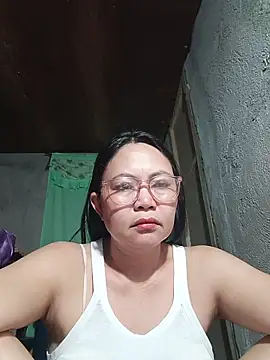 Snapshot of hotpinay_45 chatting on 13, 4, 2026 hotpinay 45 online show from 13, 4, 2026