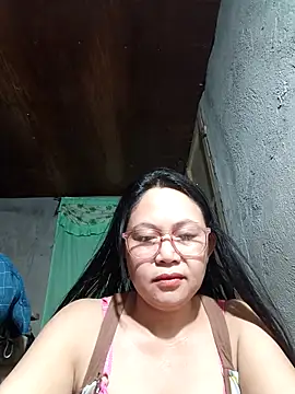 Snapshot of hotpinay_45 chatting on 15, 4, 2026 hotpinay 45 online show from 15, 4, 2026