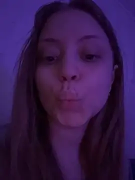 Snapshot of MollyHilton chatting on 1, 3, 2026 MollyHilton online show from 1, 3, 2026