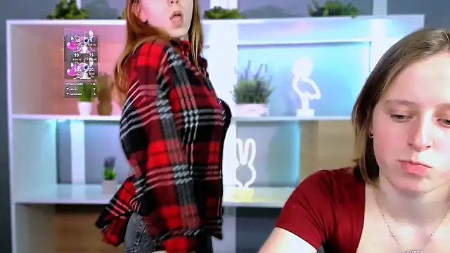 Snapshot of stella_flower chatting on 2, 2, 2026 stella flower online show from 2, 2, 2026