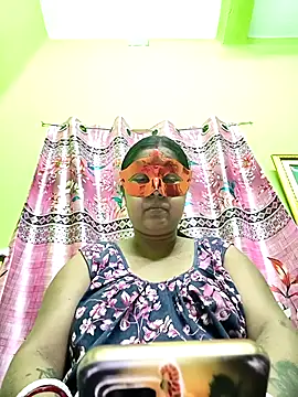 Snapshot of mahi893 chatting on 13, 2, 2026 mahi893 online show from 13, 2, 2026