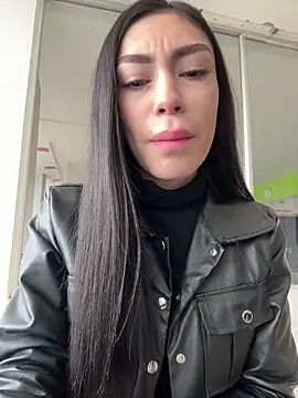 Bonny Eva online show from 9, 4, 2026