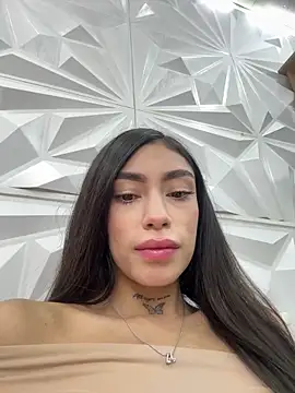 Snapshot of Bonny_Eva chatting on 4, 6, 2026 Bonny Eva online show from 4, 6, 2026