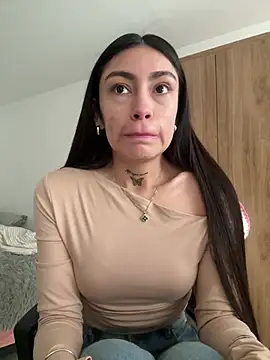 Snapshot of Bonny_Eva chatting on 9, 7, 2026 Bonny Eva online show from 9, 7, 2026
