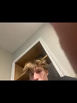 yourwhiteboy1 online show from 16, 3, 2026