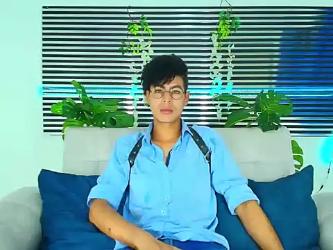 Snapshot of ThiiagoSaeenz chatting on 2, 2, 2026 ThiiagoSaeenz online show from 2, 2, 2026