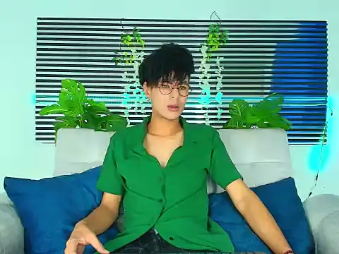 Snapshot of ThiiagoSaeenz chatting on 5, 2, 2026 ThiiagoSaeenz online show from 5, 2, 2026