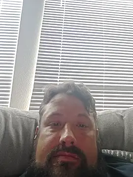 Snapshot of loveemall2026 chatting on 7, 4, 2026 loveemall2026 online show from 7, 4, 2026