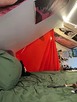 Snapshot of heluvsbabii chatting on 15, 2, 2026 heluvsbabii online show from 15, 2, 2026