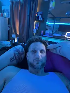 Snapshot of mileslongdeep chatting on 16, 2, 2026 mileslongdeep online show from 16, 2, 2026